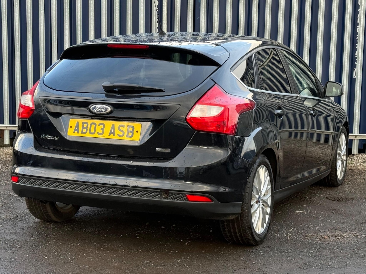 Used Ford Focus 2013 for sale - 76681957: Photo 7