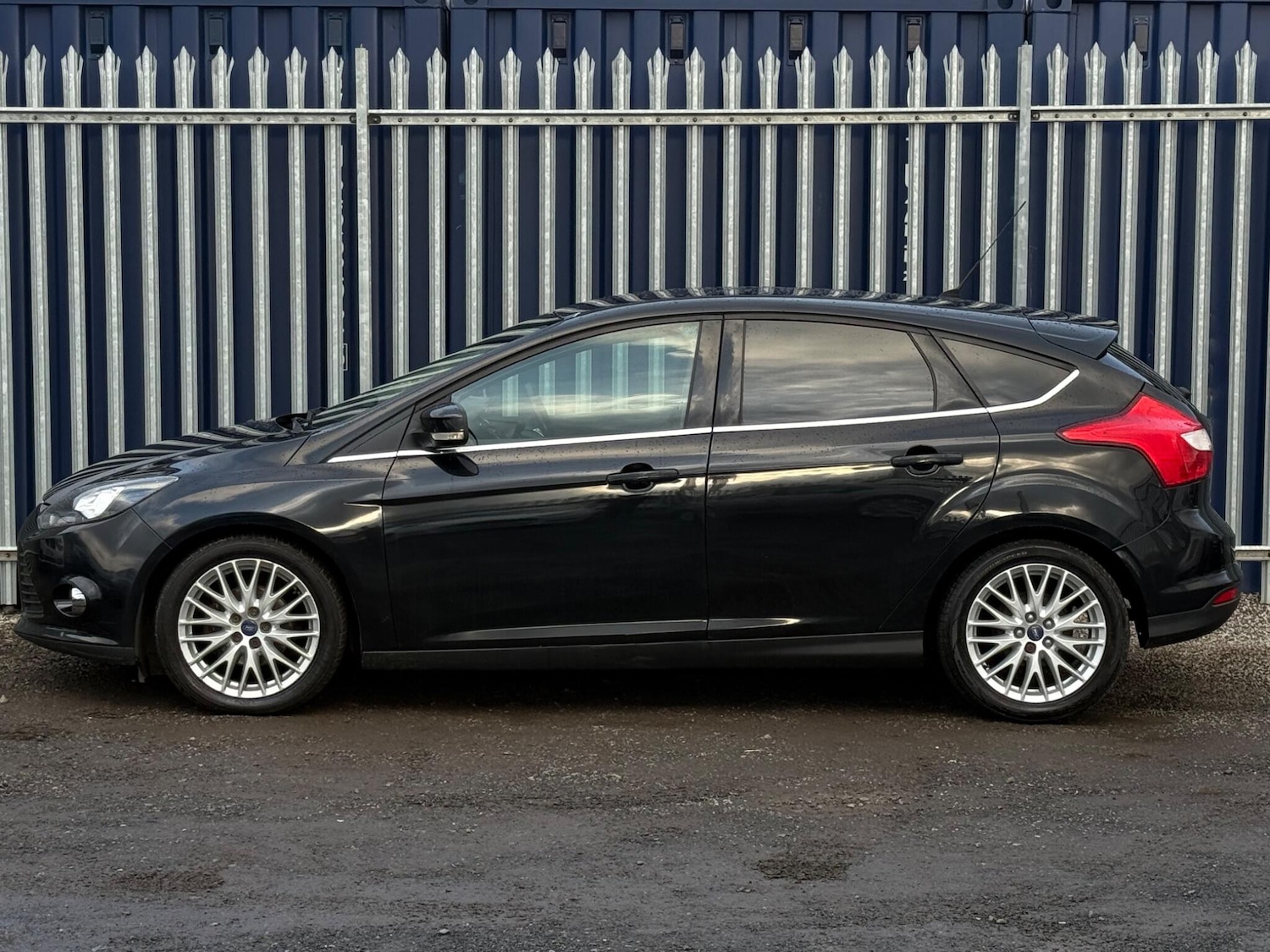 Used Ford Focus 2013 for sale - 76681957: Photo 9