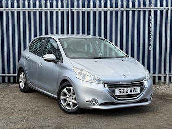 Used Peugeot 208 2012 for sale - 74141484: Photo