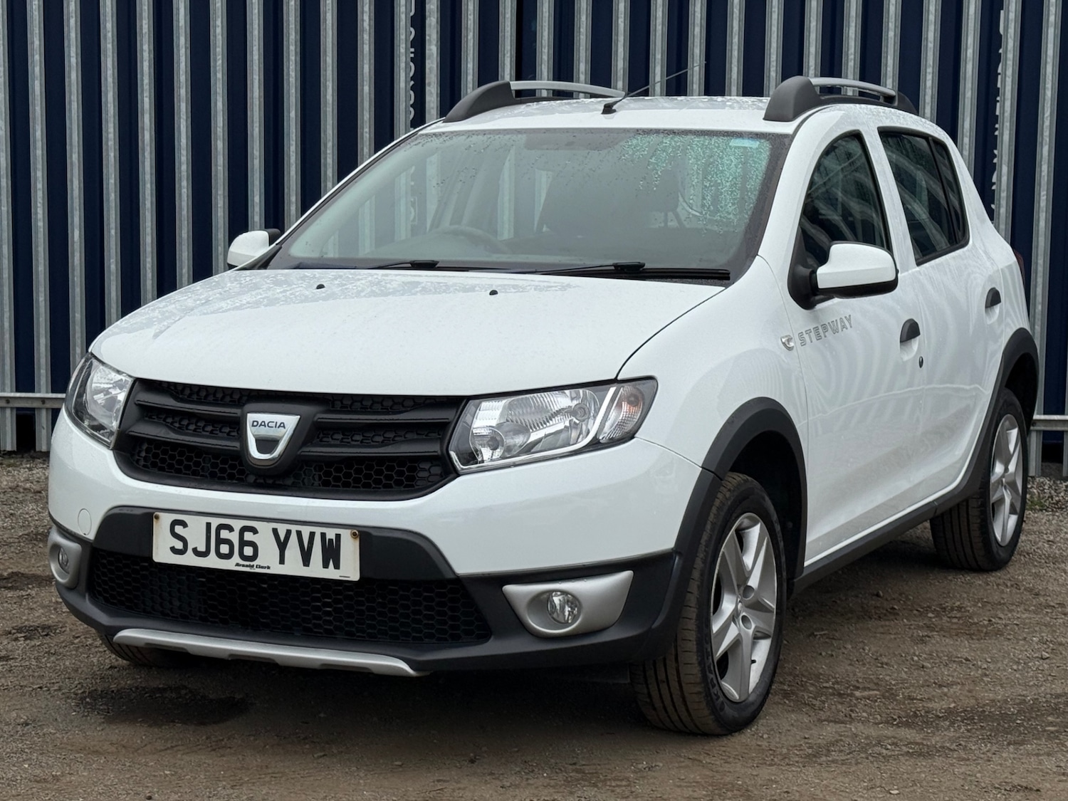 Used Dacia Sandero Stepway 2016 for sale - 76329642: Photo 10
