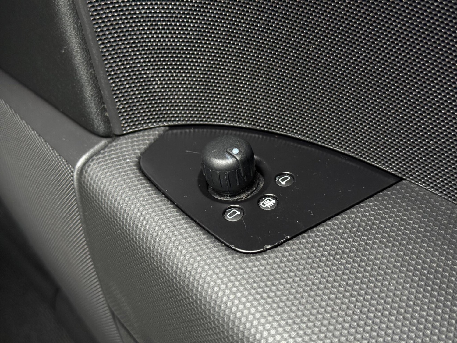 Used Audi TT 2009 for sale - 77634003: Photo 25