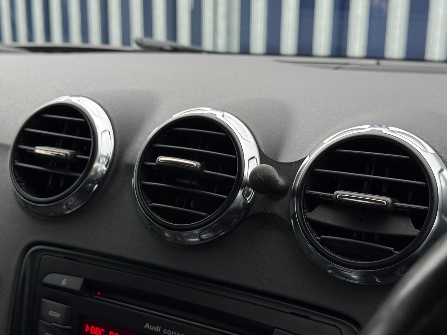 Used Audi TT 2009 for sale - 77634003: Photo 27