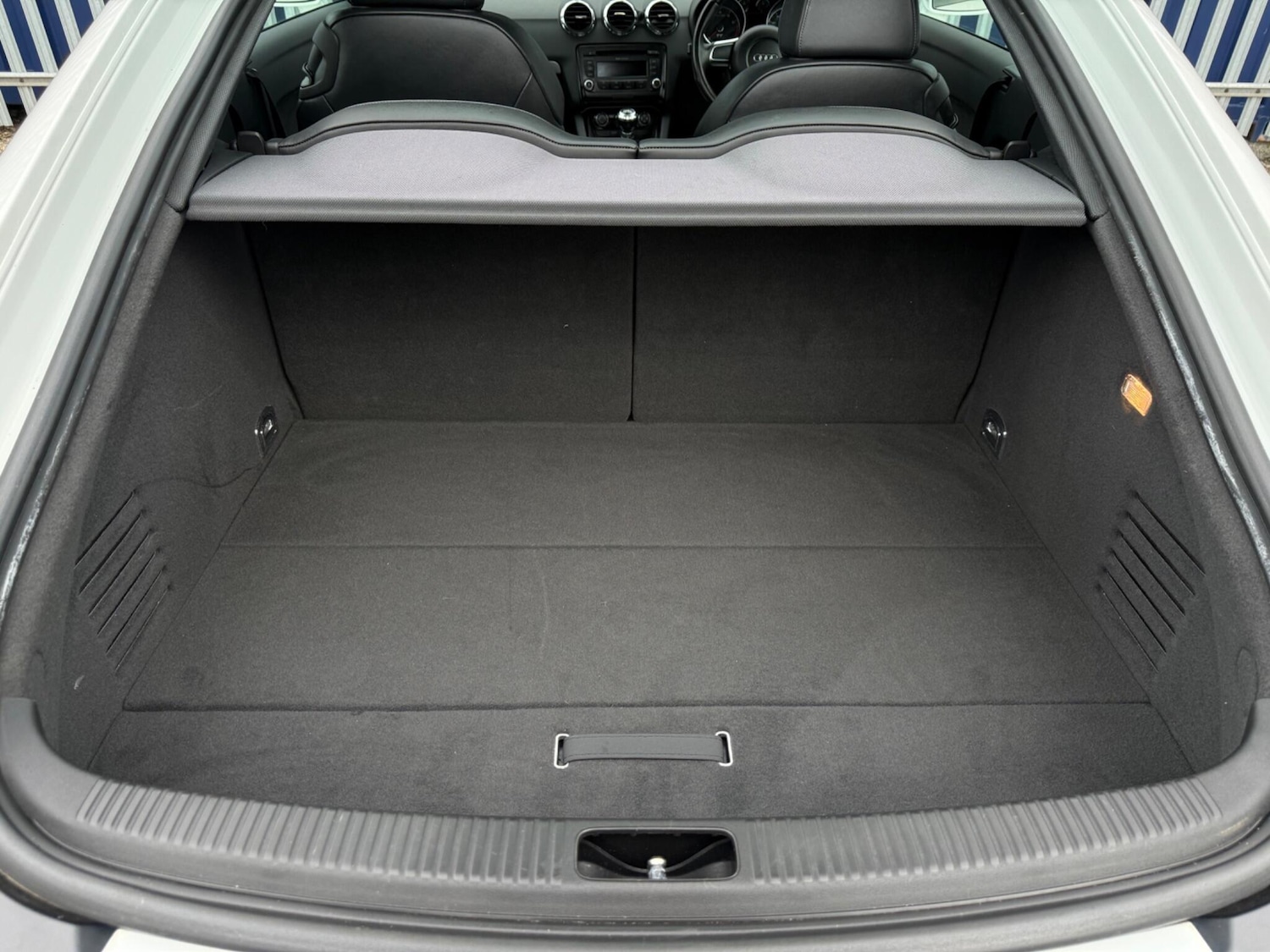 Used Audi TT 2009 for sale - 77634003: Photo 34