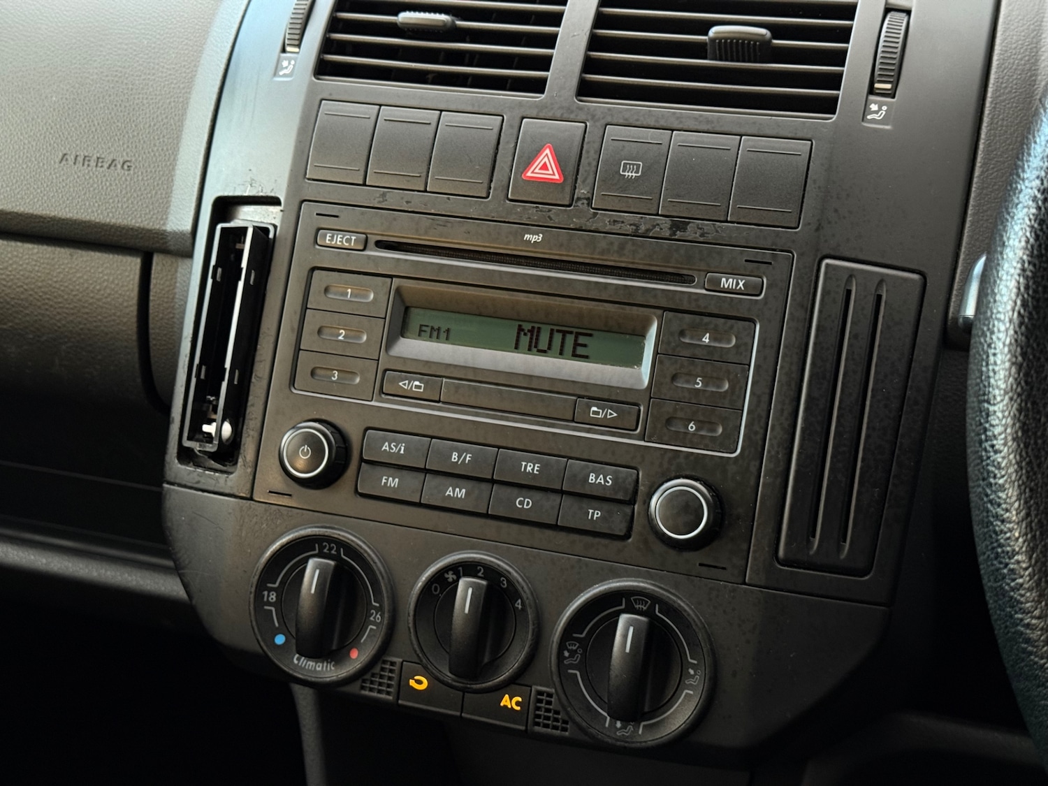 Used Volkswagen Polo 2007 for sale - 76591628: Photo 19