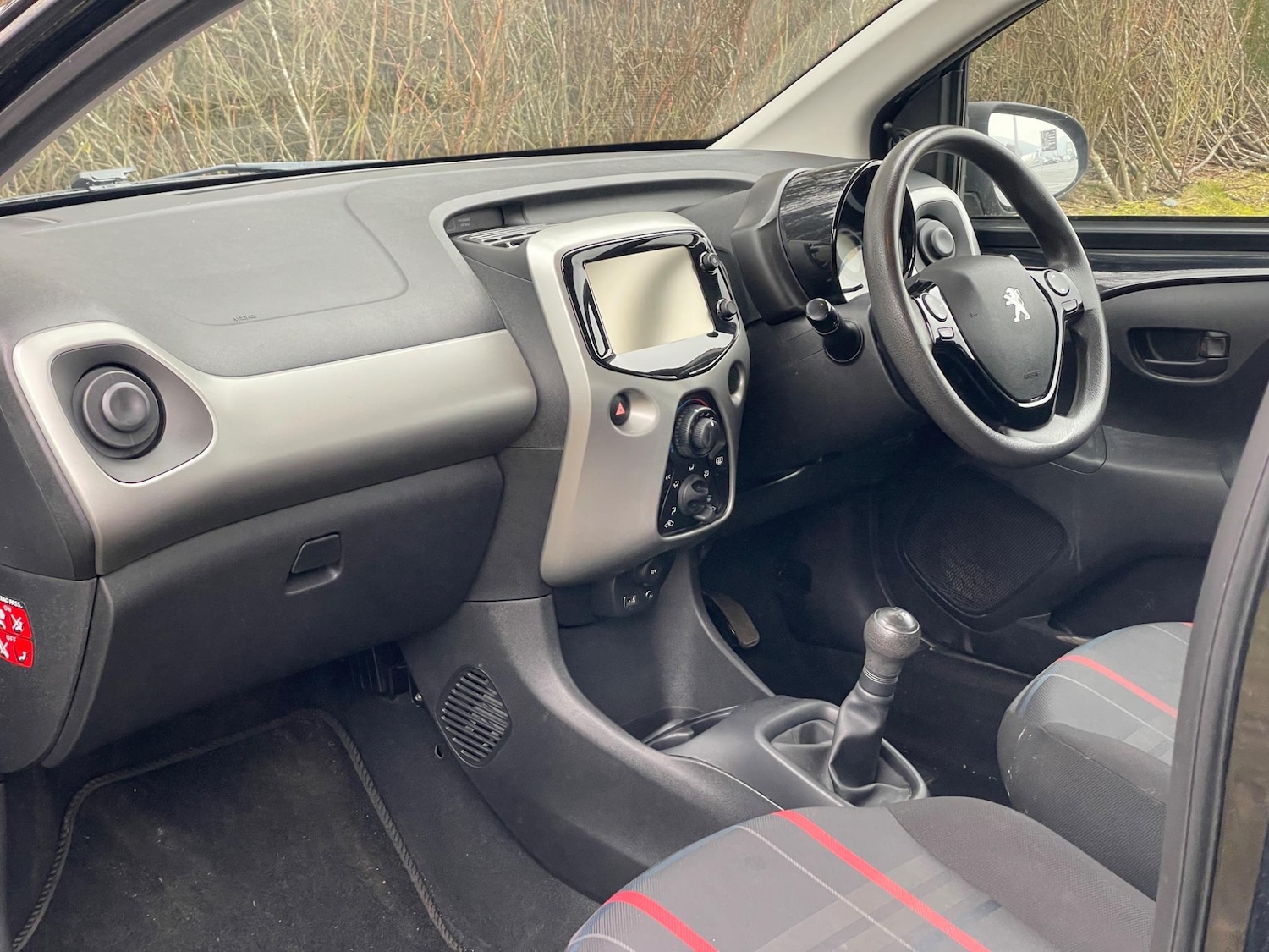 Used Peugeot 108 2016 for sale - 76681952: Photo 10