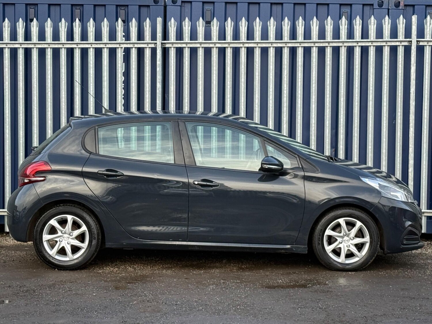 Used Peugeot 208 for sale - 77683806: Photo 6