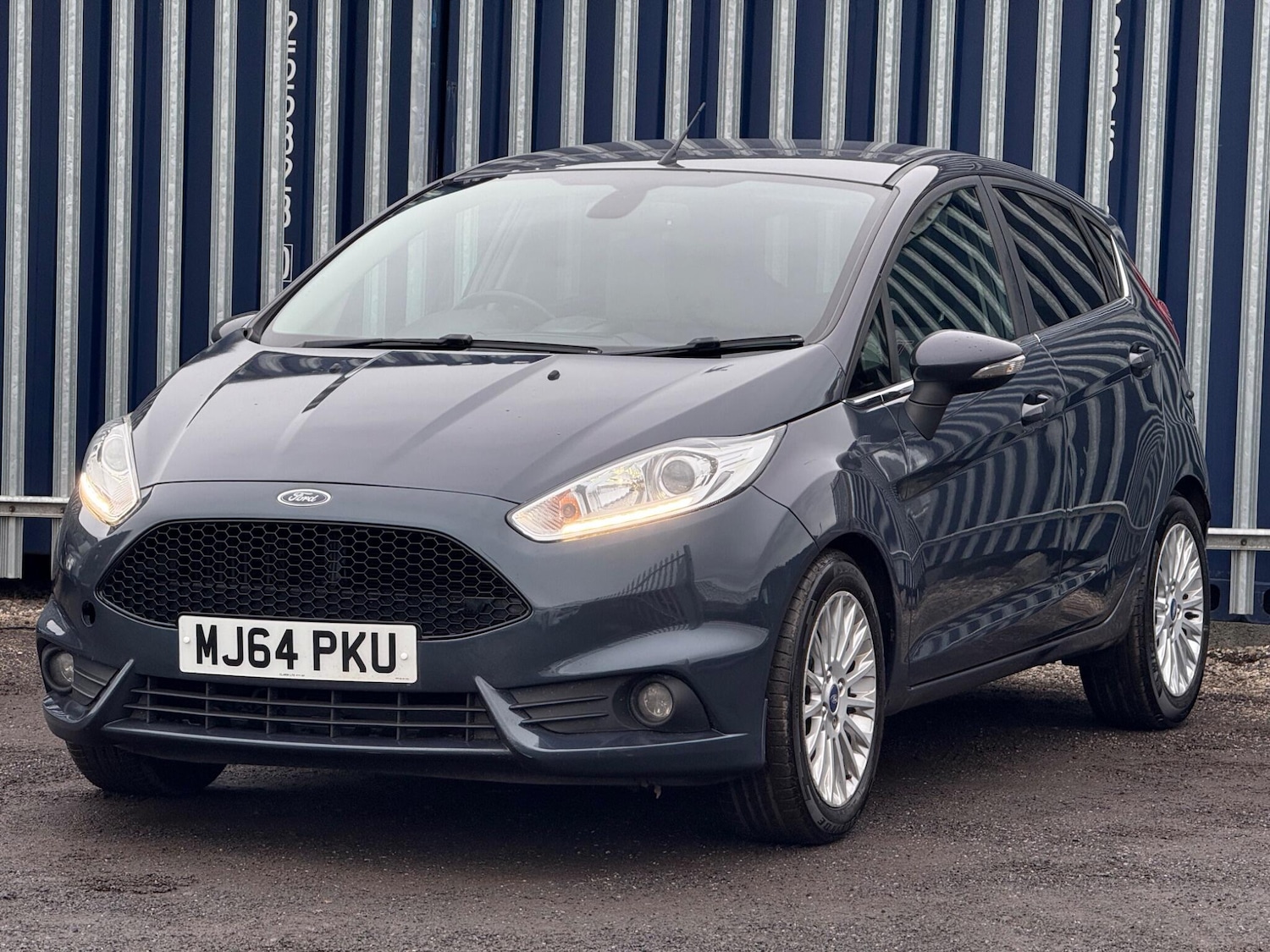 Used Ford Fiesta 2014 for sale - 76743024: Photo 10