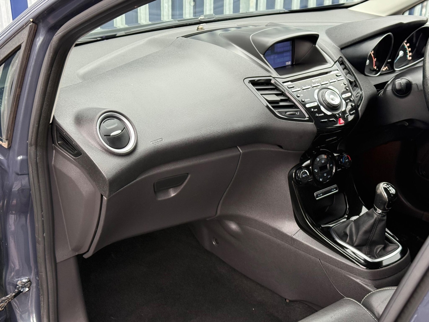 Used Ford Fiesta 2014 for sale - 76743024: Photo 13