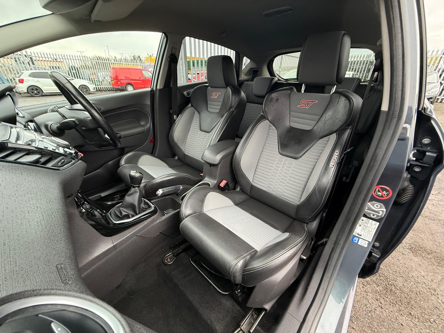 Used Ford Fiesta 2014 for sale - 76743024: Photo 14