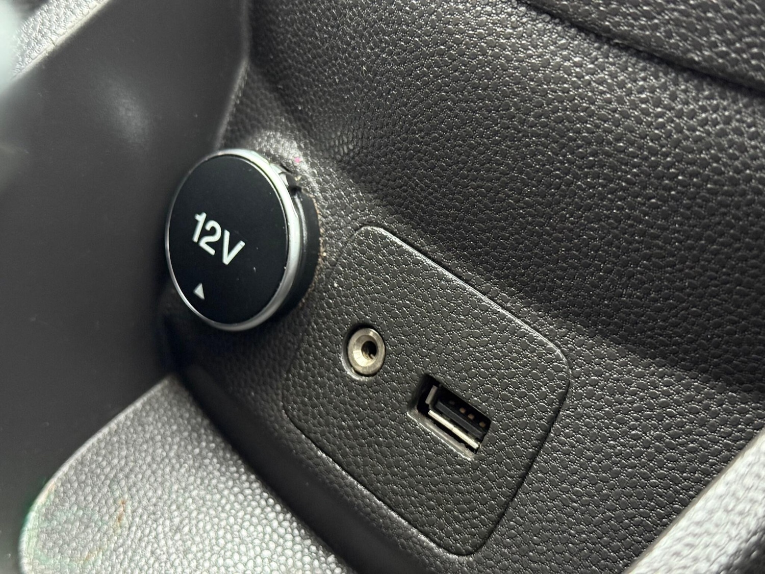 Used Ford Fiesta 2014 for sale - 76743024: Photo 28