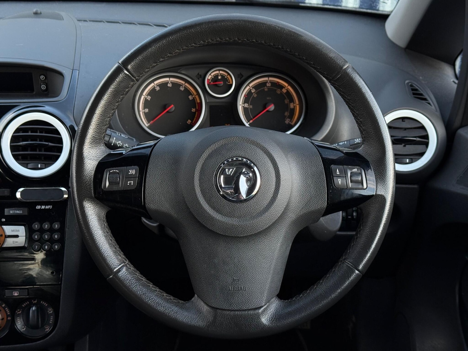 Used Vauxhall Corsa 2013 for sale - 77174615: Photo 18