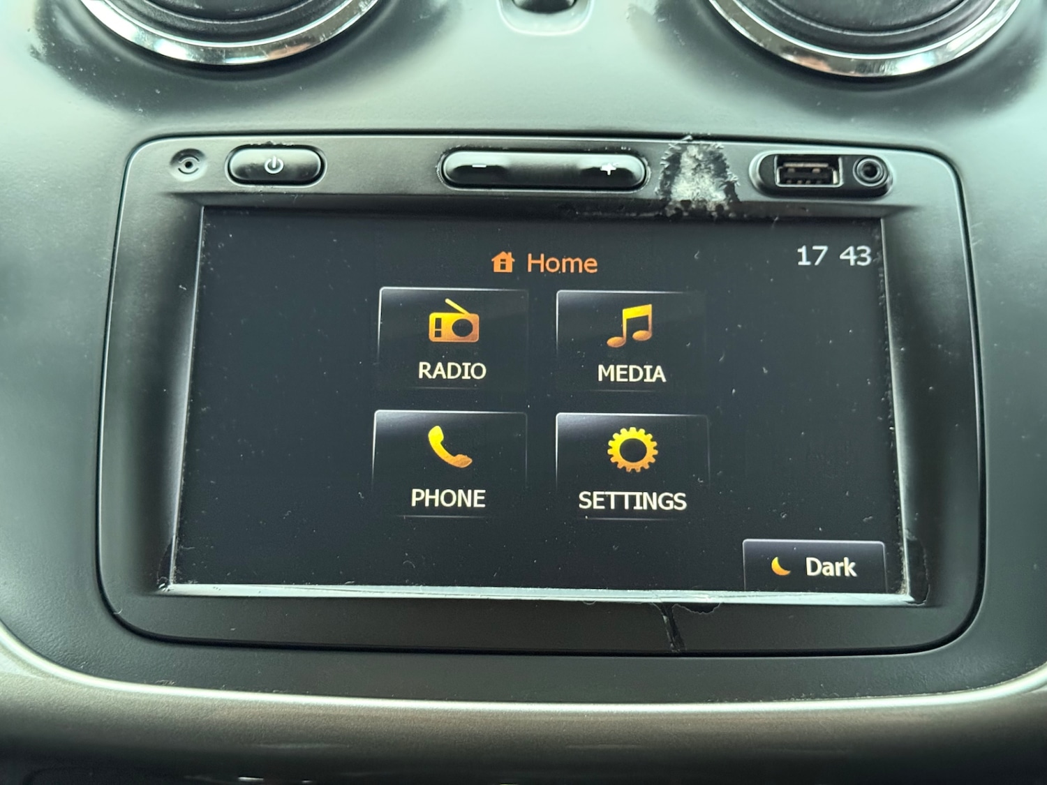 Used Dacia Sandero Stepway 2013 for sale - 76329645: Photo 22