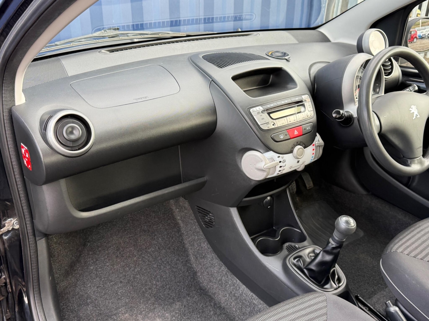 Used Peugeot 107 2014 for sale - 78148125: Photo 13