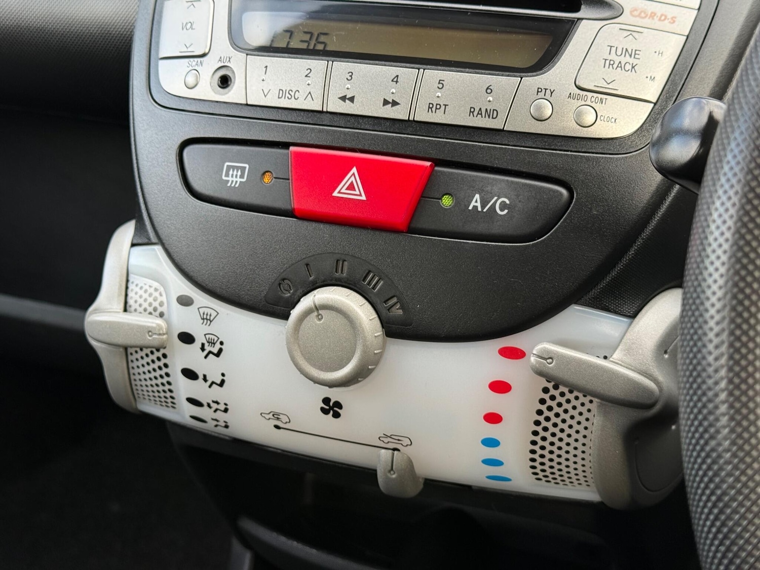 Used Peugeot 107 2014 for sale - 78148125: Photo 20