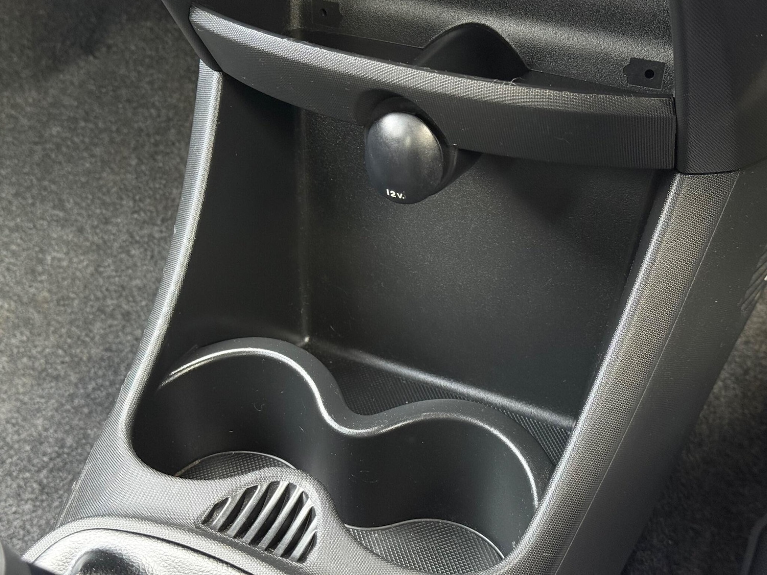 Used Peugeot 107 2014 for sale - 78148125: Photo 24