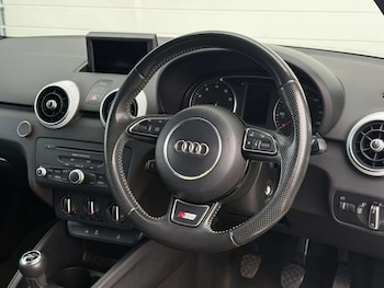 Used Audi A1 2015 for sale - 79527402: Photo
