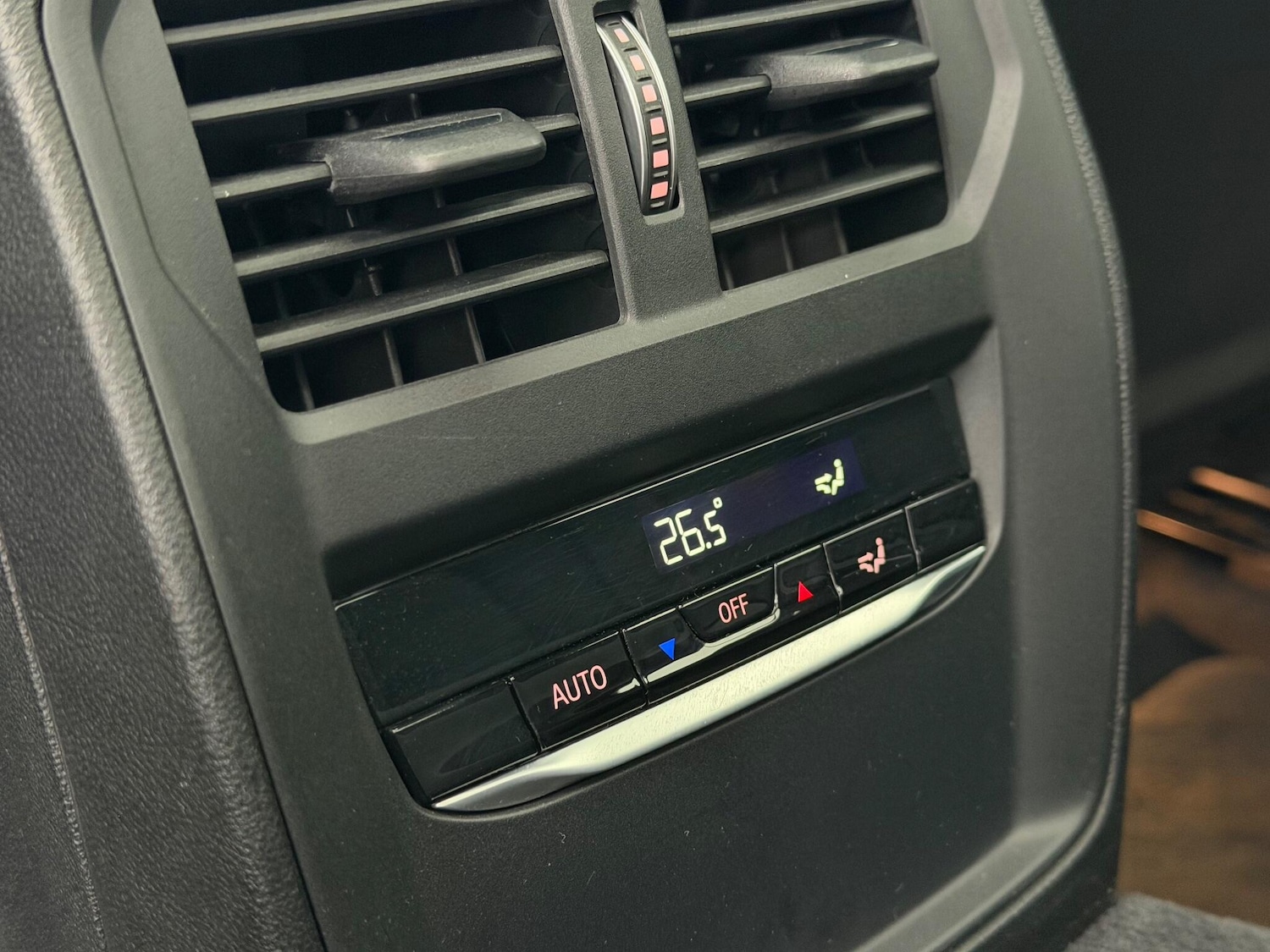 Used BMW 3 Series 2020 for sale - 77120383: Photo 40