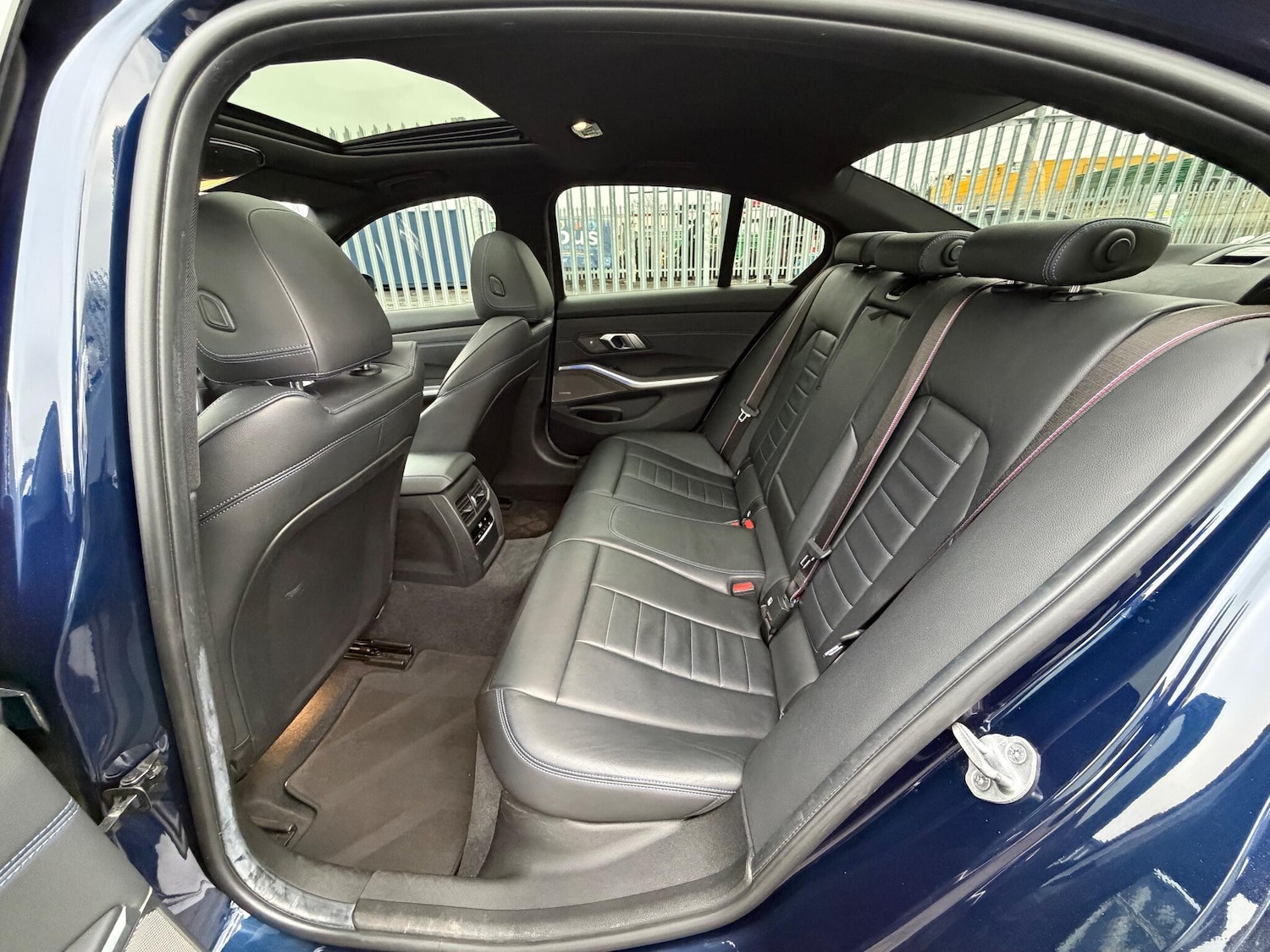 Used BMW 3 Series 2020 for sale - 77120383: Photo 44