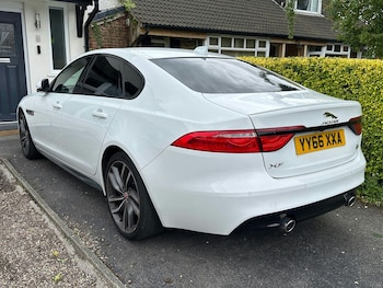 Used Jaguar XF 2016 for sale - 78892088: Photo