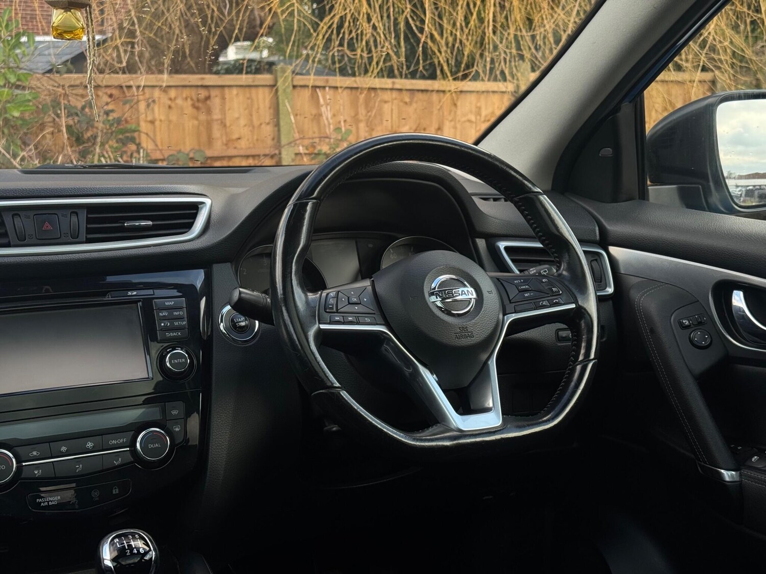 Used Nissan Qashqai 2017 for sale - 77484118: Photo 30