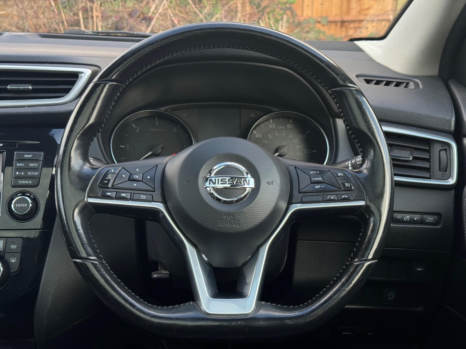 Used Nissan Qashqai 2017 for sale - 77484118: Photo 31