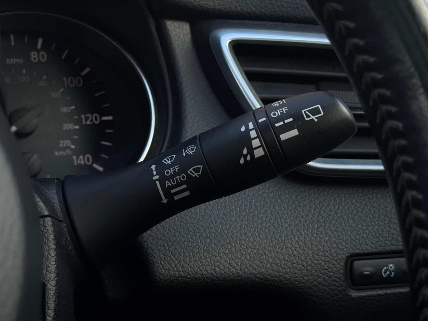 Used Nissan Qashqai 2017 for sale - 77484118: Photo 37