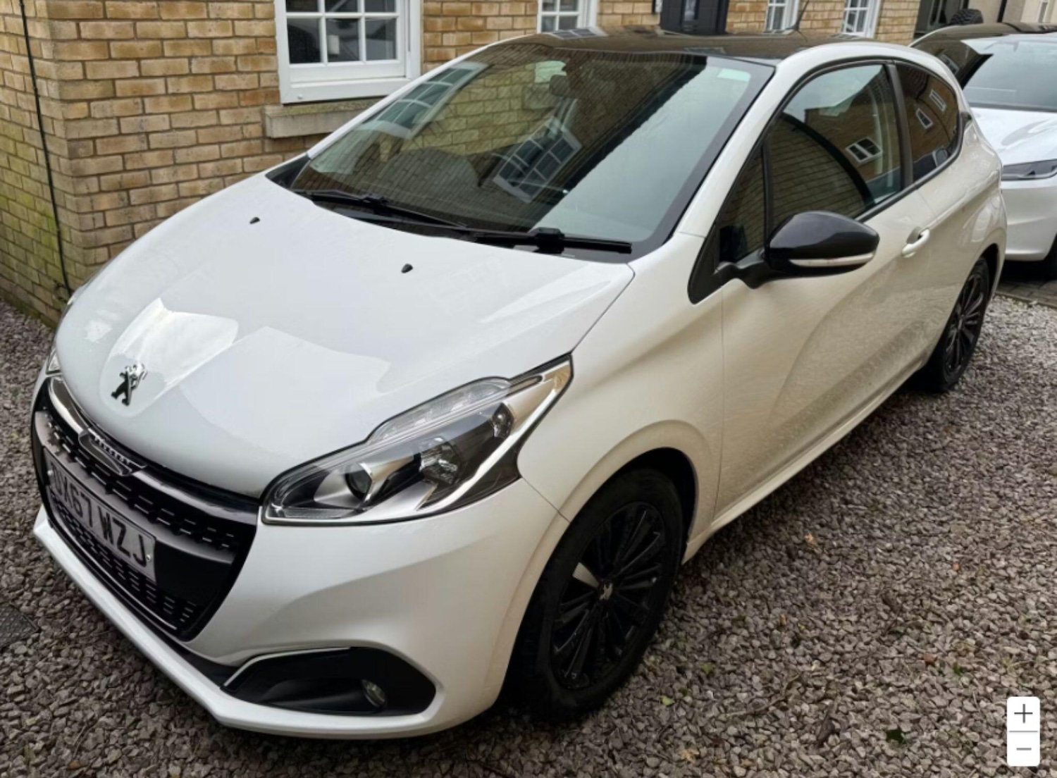 Used Peugeot 208 2017 for sale - 77799150: Photo 2