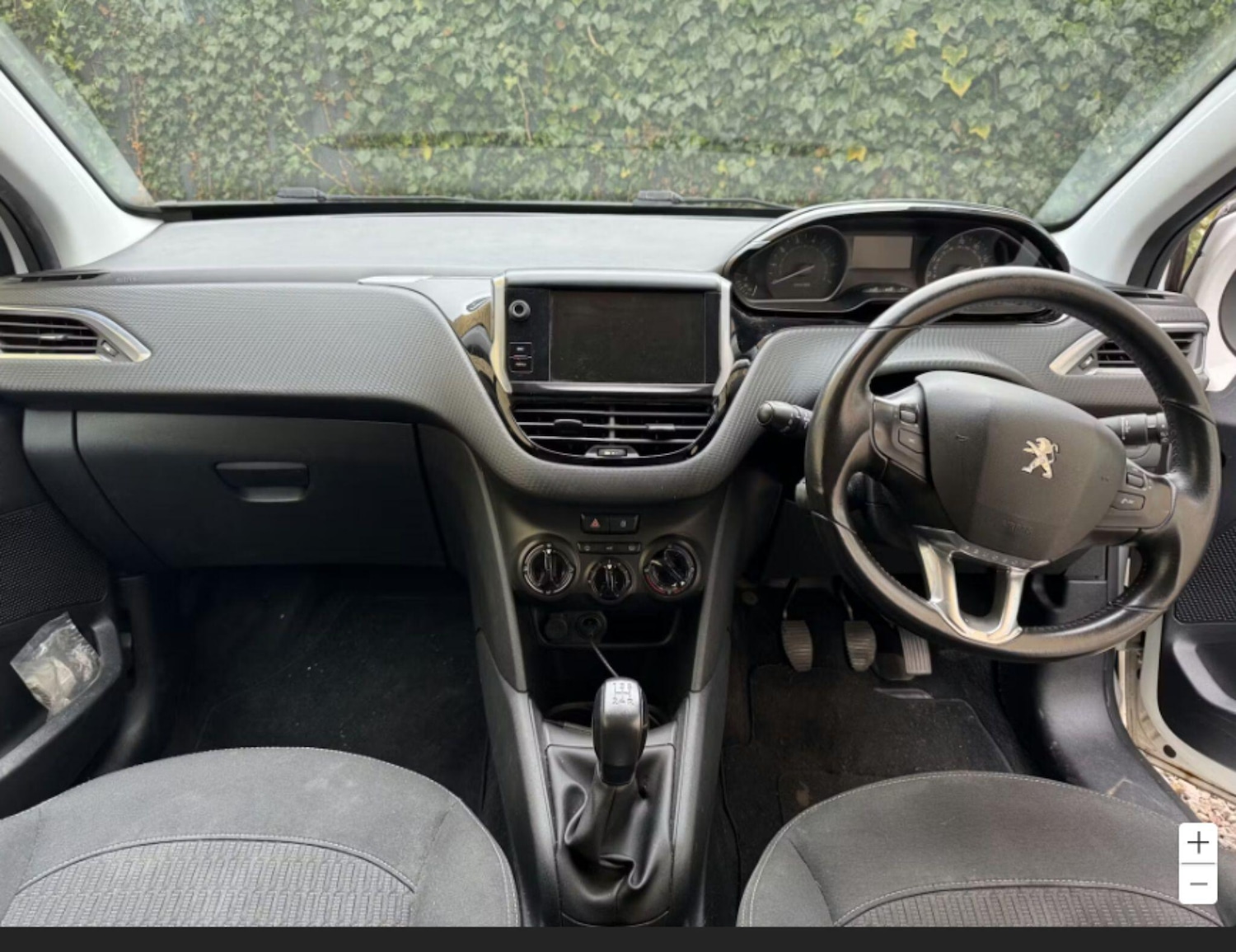 Used Peugeot 208 2017 for sale - 77799150: Photo 5