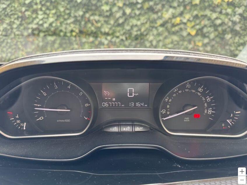 Used Peugeot 208 2017 for sale - 77799150: Photo 6