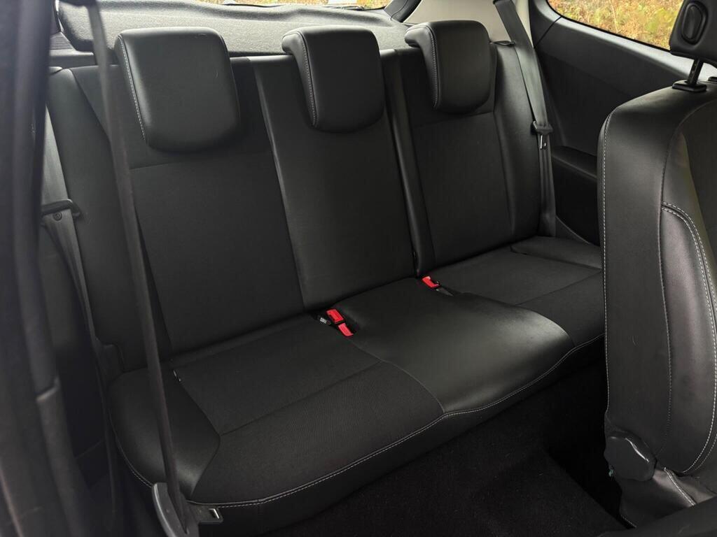 Used Renault Clio 2012 for sale - 77559873: Photo 23