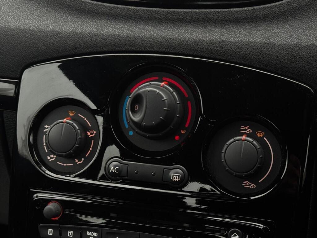 Used Renault Clio 2012 for sale - 77559873: Photo 42