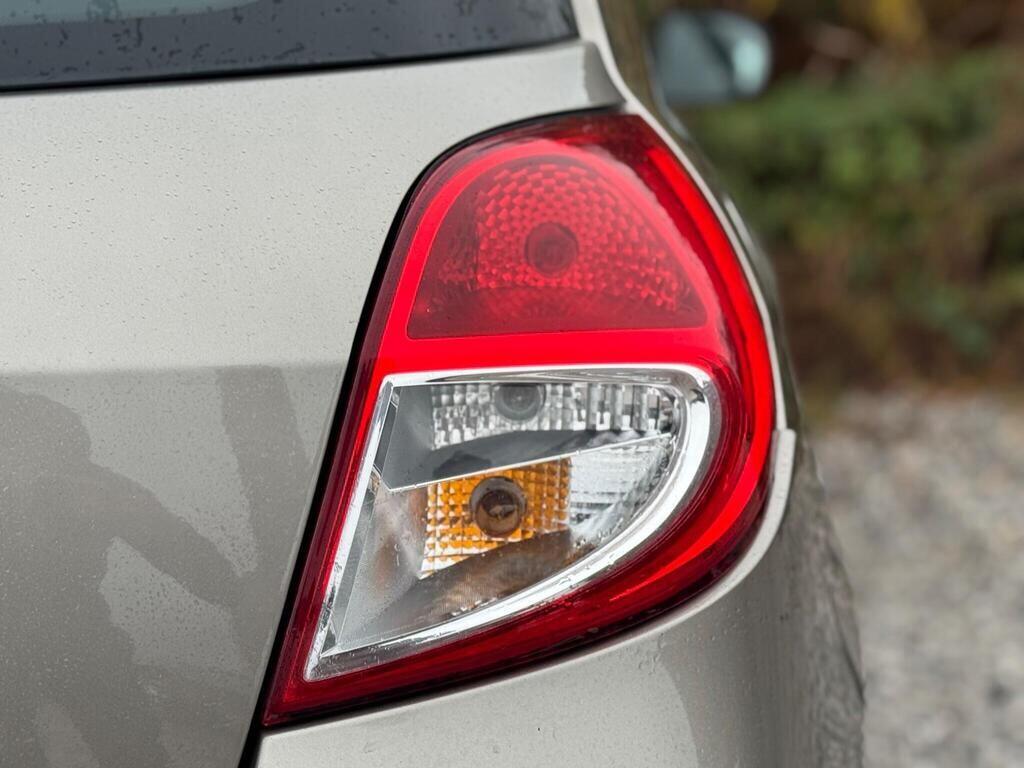 Used Renault Clio 2012 for sale - 77559873: Photo 60