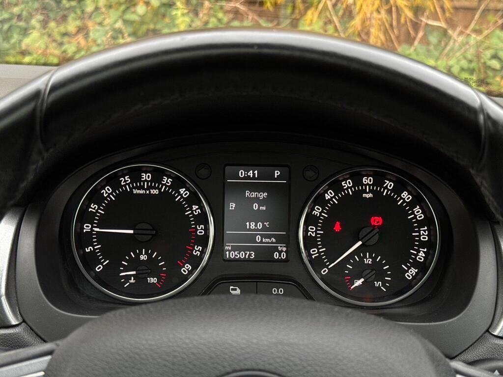 Used Skoda Rapid Spaceback 2014 for sale - 77131062: Photo 35