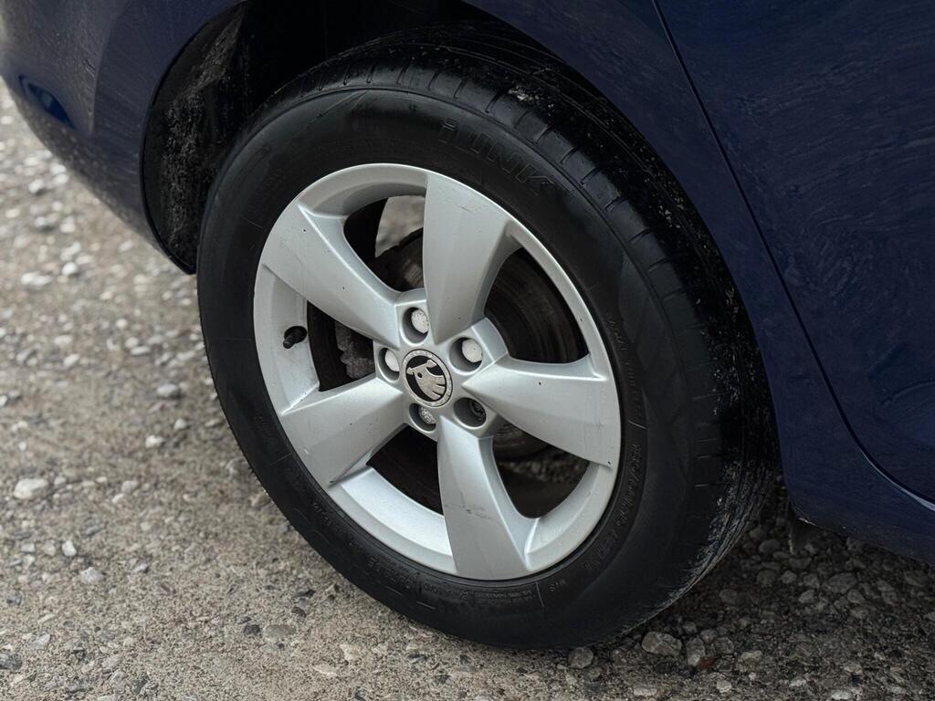 Used Skoda Rapid Spaceback 2014 for sale - 77131062: Photo 62