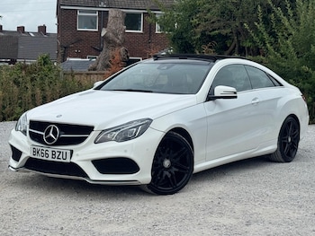 Used Mercedes-Benz E Class 2016 for sale - 79532308: Photo