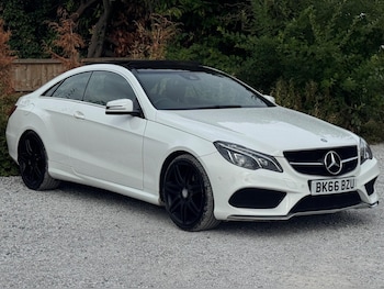 Used Mercedes-Benz E Class 2016 for sale - 79532308: Photo