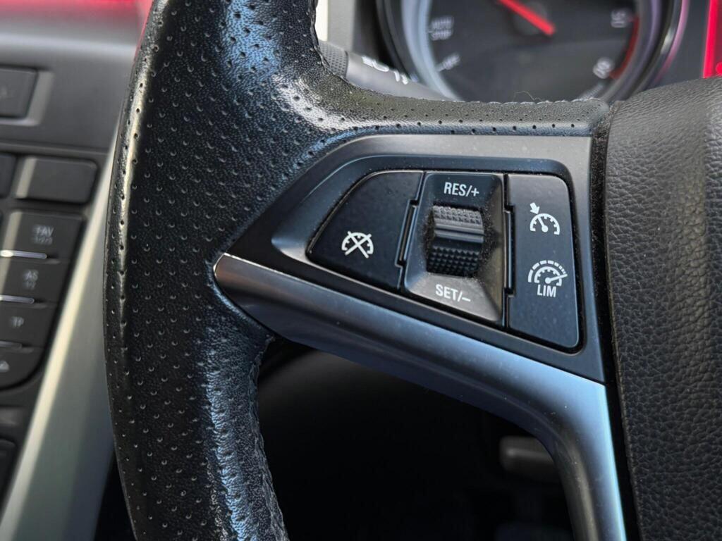 Used Vauxhall Astra GTC 2012 for sale - 77131867: Photo 23