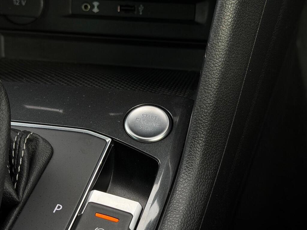 Used Volkswagen Tiguan 2016 for sale - 77131346: Photo 45