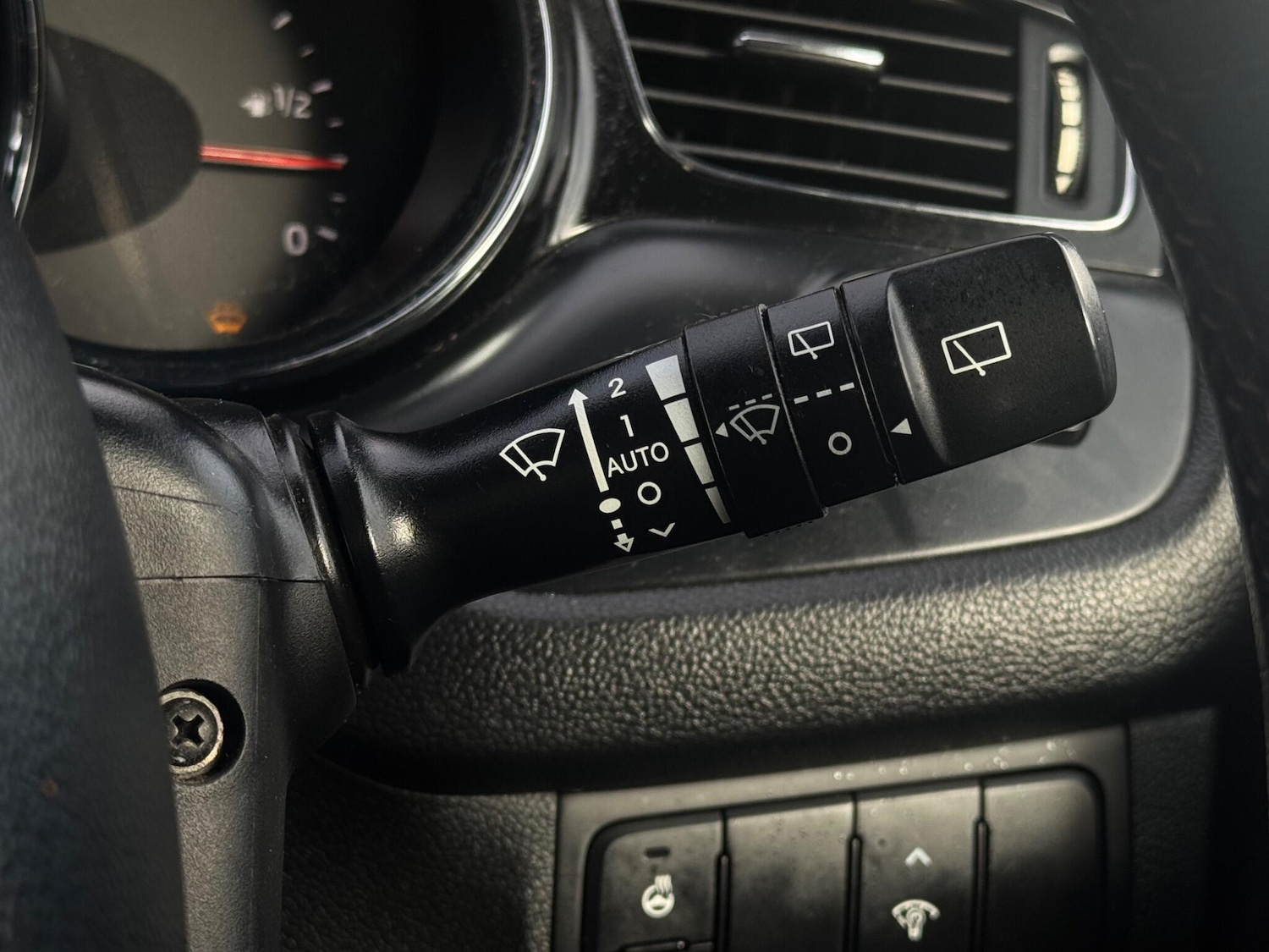 Used Kia Pro Ceed 2014 for sale - 77410920: Photo 35