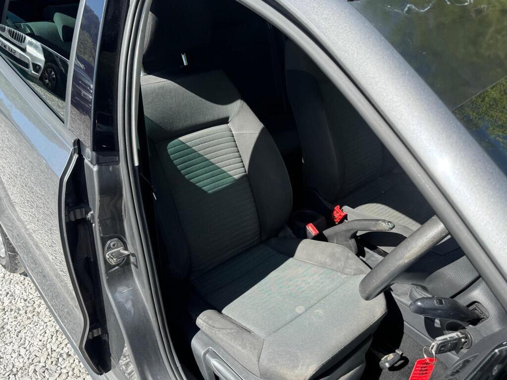 Used Volkswagen Polo 2011 for sale - 77131868: Photo 23