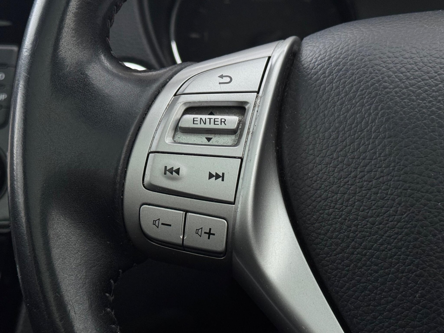 Used Nissan Qashqai 2016 for sale - 77510730: Photo 33