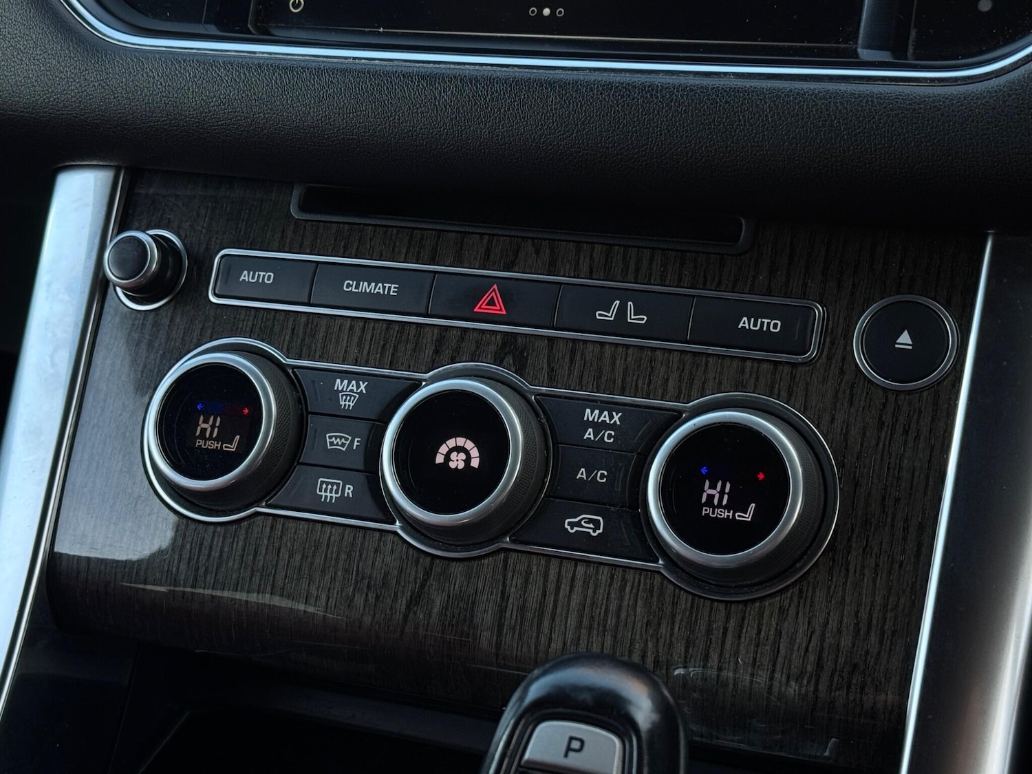 Used Land Rover Range Rover Sport 2016 for sale - 77131750: Photo 41