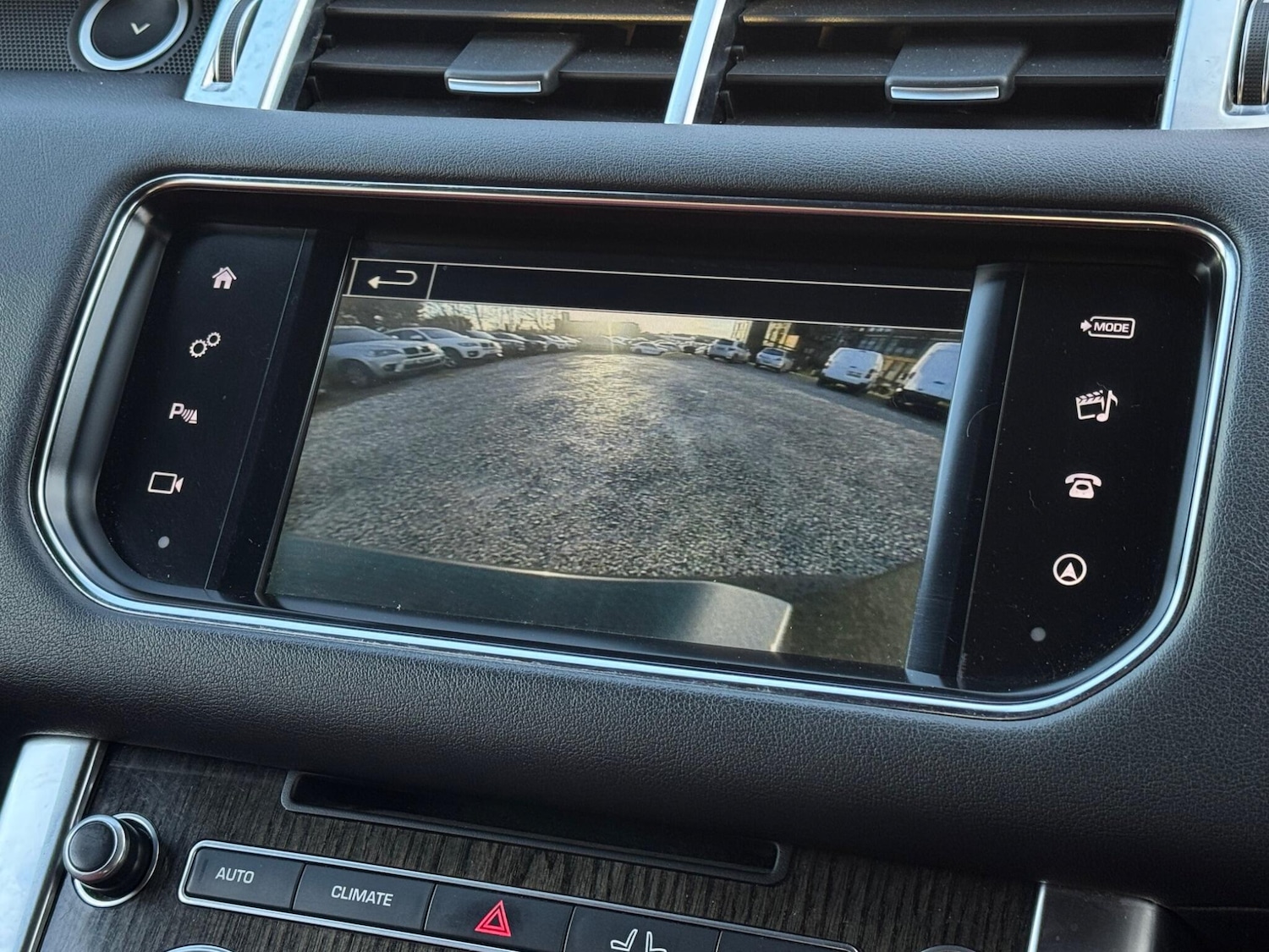 Used Land Rover Range Rover Sport 2016 for sale - 77131750: Photo 62