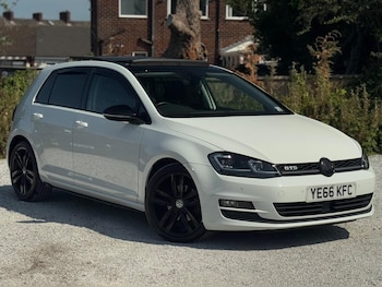 Used Volkswagen Golf 2016 for sale - 79483738: Photo