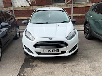 Used Ford Fiesta 2015 for sale - 78752365: Photo
