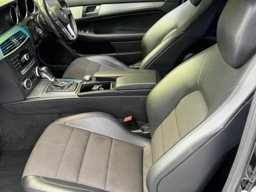 Used Mercedes-Benz C Class 2012 for sale - 77143169: Photo 15