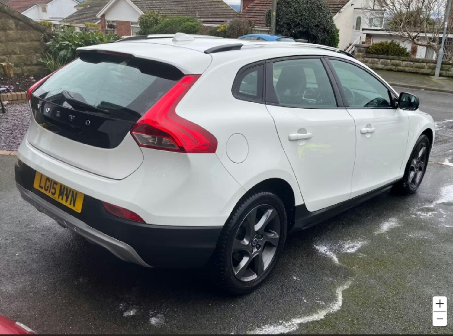 Used Volvo V40 Cross Country for sale - 77671285: Photo 4