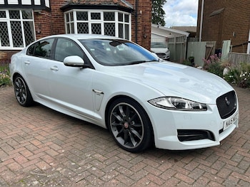 Used Jaguar XF 2015 for sale - 79012538: Photo