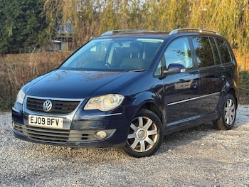 Used Volkswagen Touran 2009 for sale - 78516566: Photo