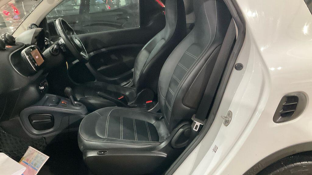 Used smart fortwo 2017 for sale - 77387526: Photo 11